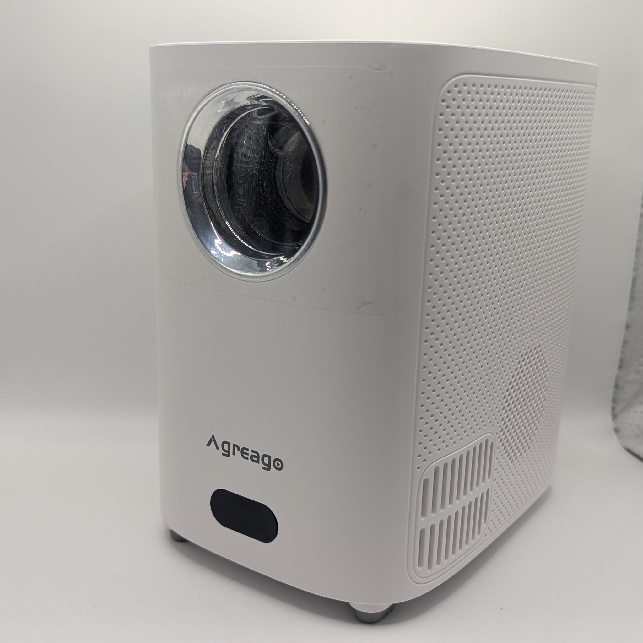 Agreago Electric Focus Projector