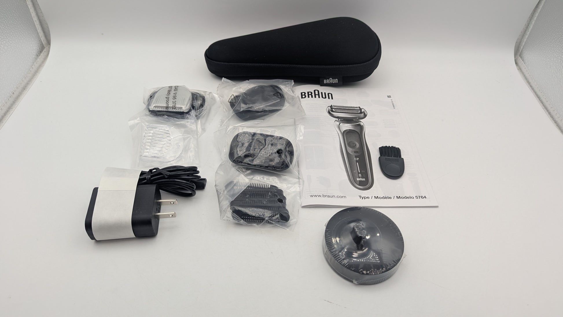 Braun Series 7 7032cs Flex Electric Razor