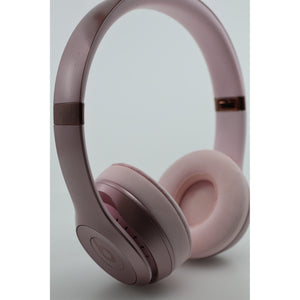 Beats Solo 4 Wireless On-Ear Headphones Metallic Pink Open Box — photo 1