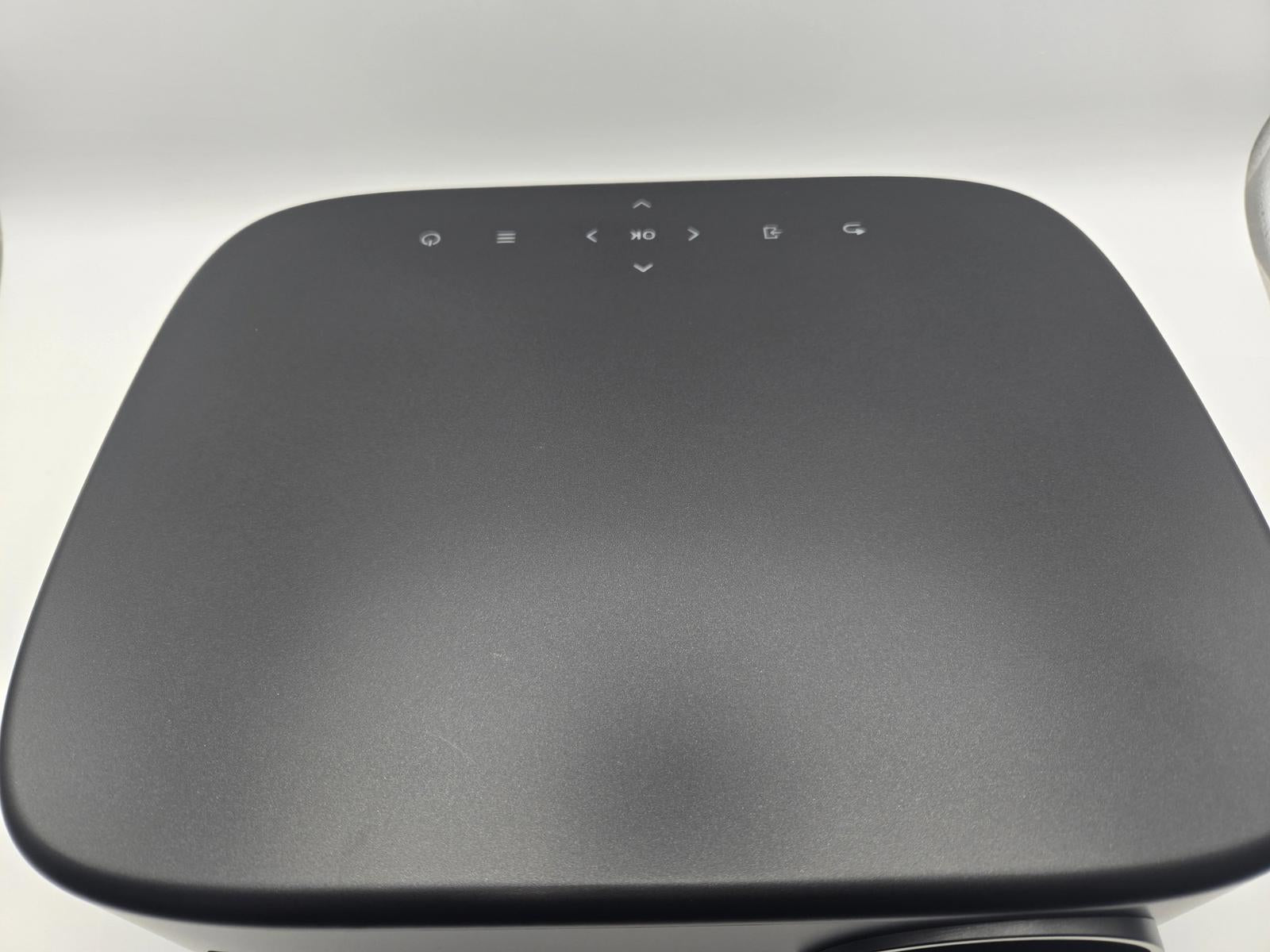 Alvar 4K Projector