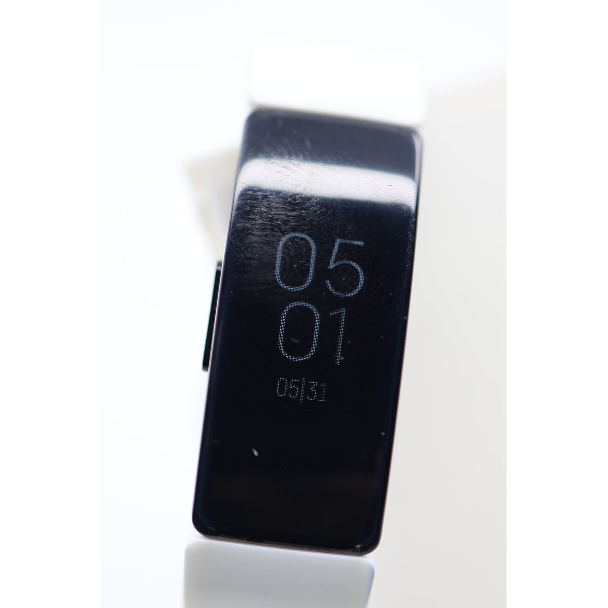 Fitbit Inspire HR Heart Rate Fitness Tracker White Open Box — photo 8