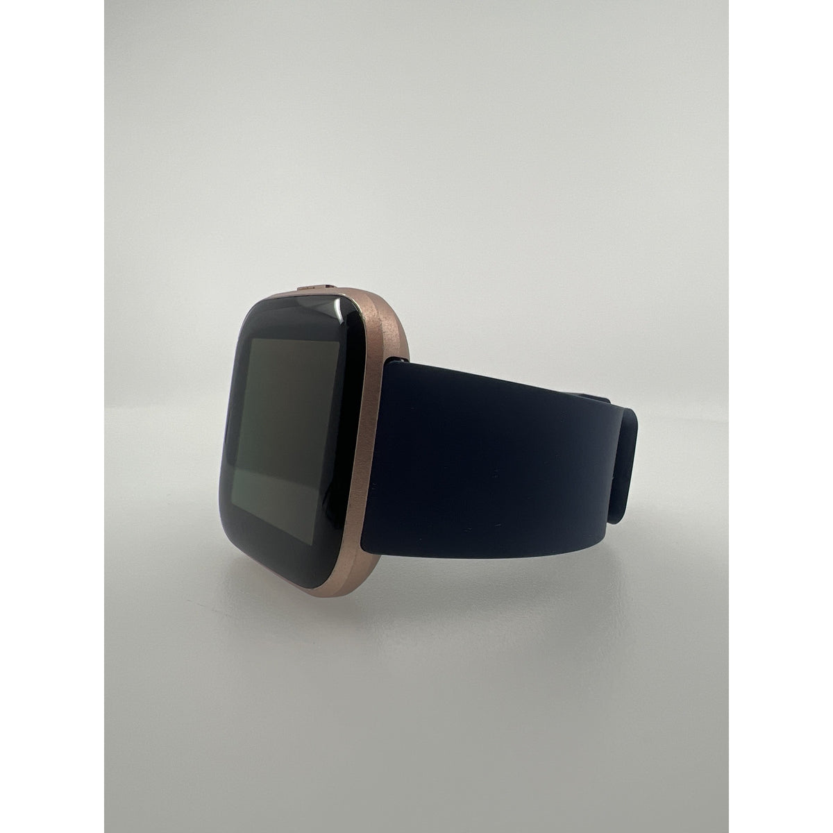 Fitbit Versa 2 Special Edition Navy/Copper Rose Smart Watch Open Box — photo 6