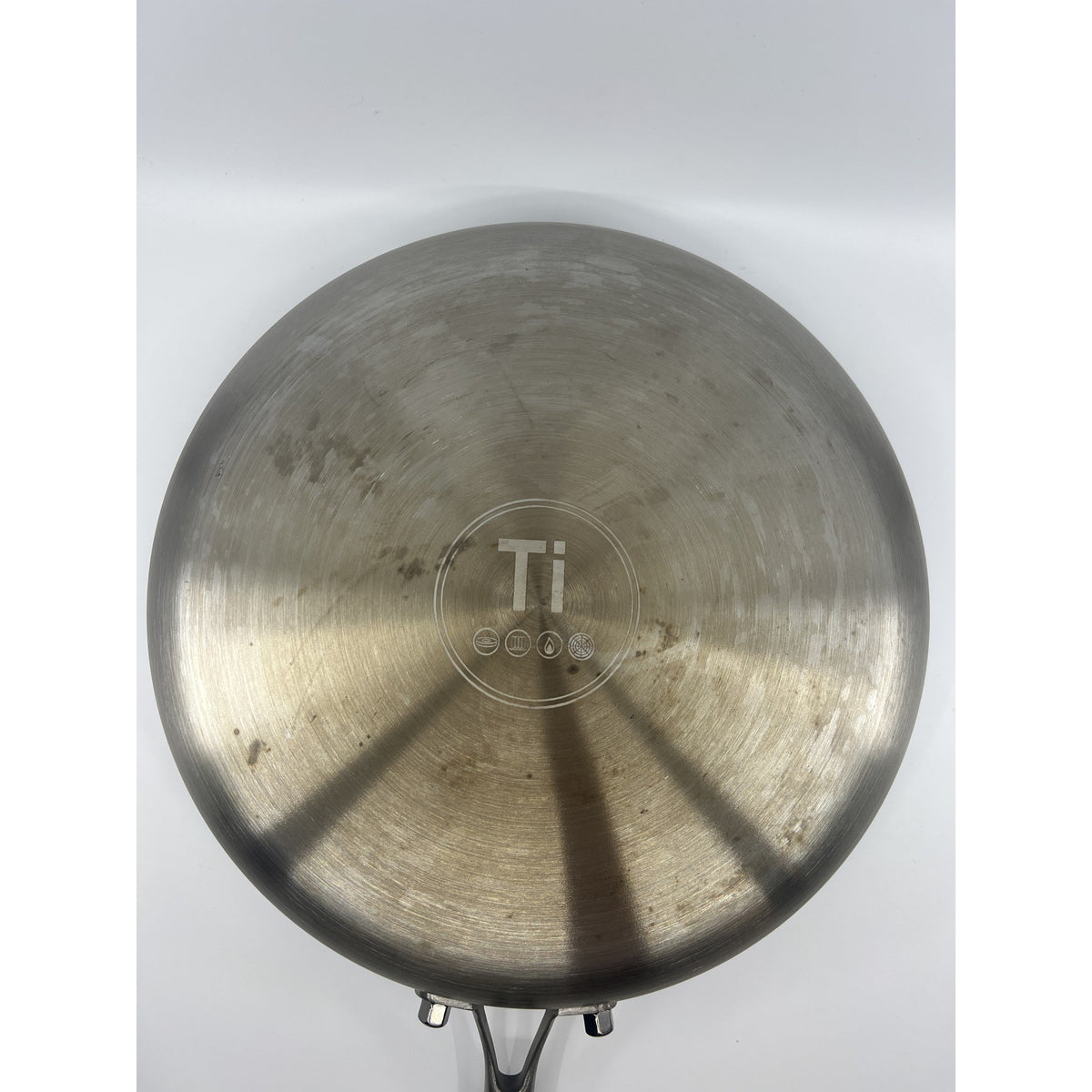 Titanium Hammered Pro Frying Pan 12 Inch Used — photo 4