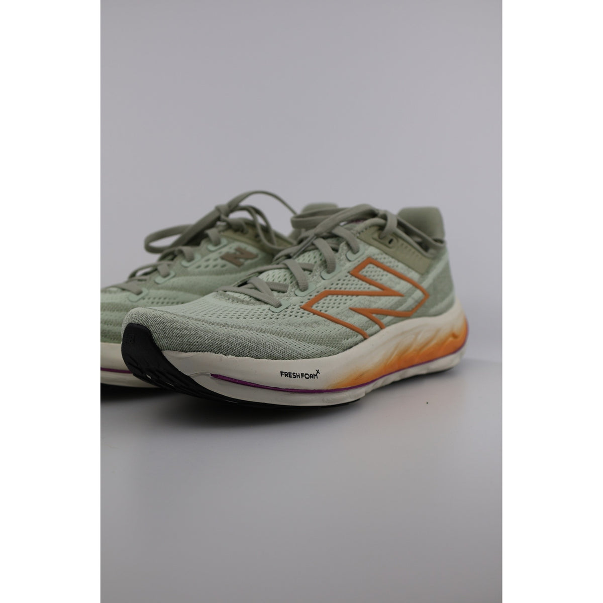 New Balance Fresh Foam X Vongo V6 Womens Running Shoe Natural Mint US W 8 Wide O — photo 1
