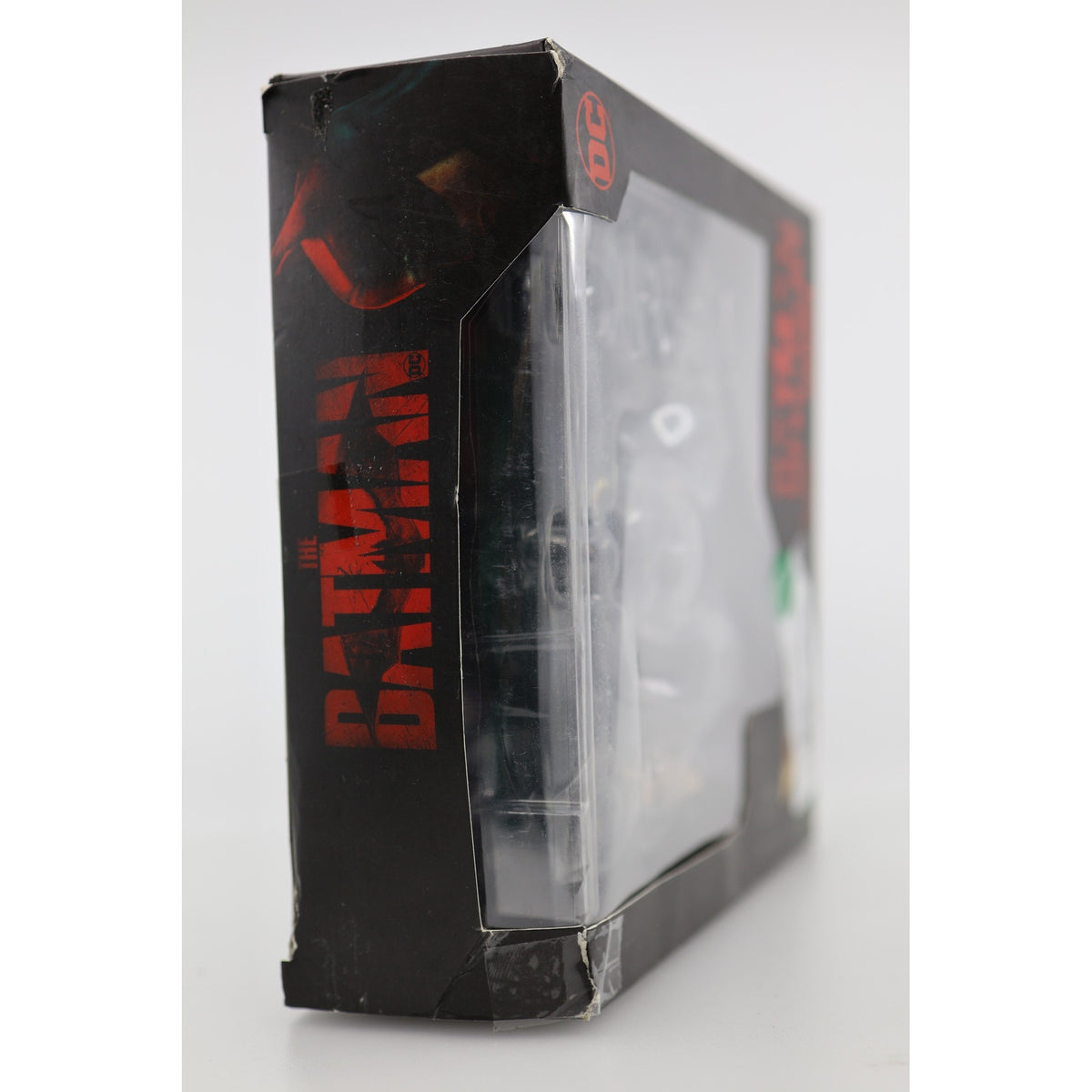 MAFEX The Batman 2022 Action Figure No.188 Open Box — photo 4
