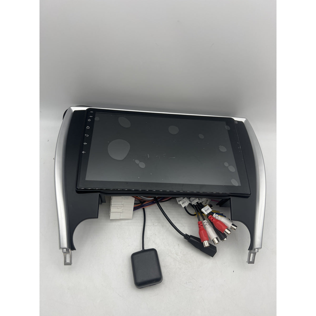 Car Radio Toyota Camry 2015-2017 10.1in Android 2G+32G Stereo Open Box — photo 1