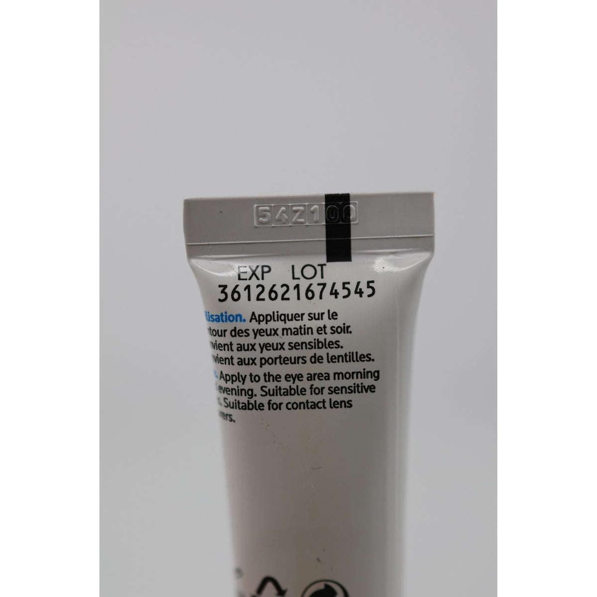 La Roche-Posay Pure Vitamin C Eyes Firming Moisturizing Filler 0.5oz Open Box — photo 8