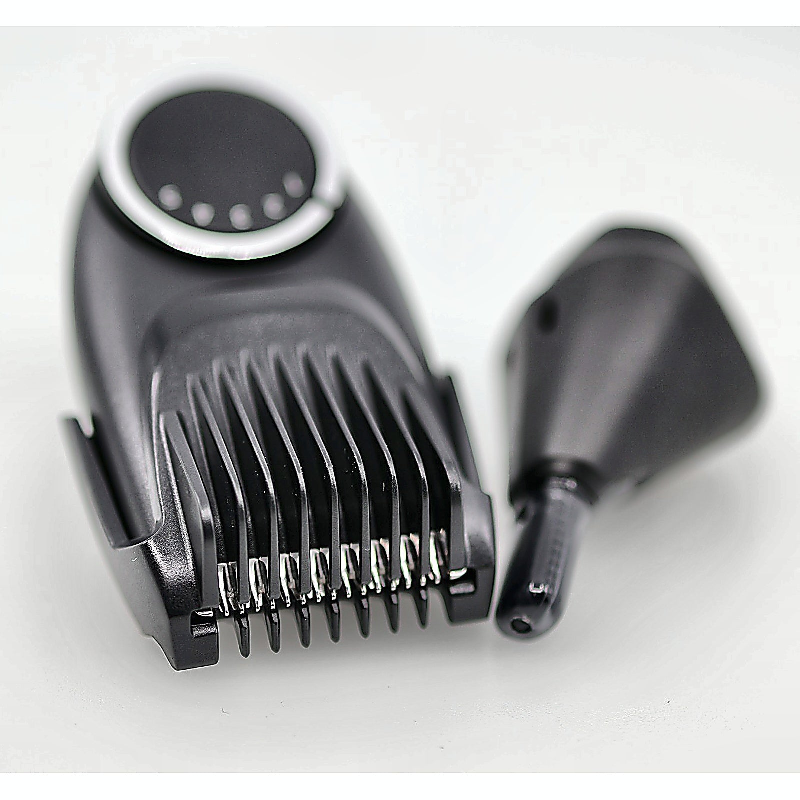 Philips Norelco i9000 Prestige Ultra USB charging cable and cleaning brush