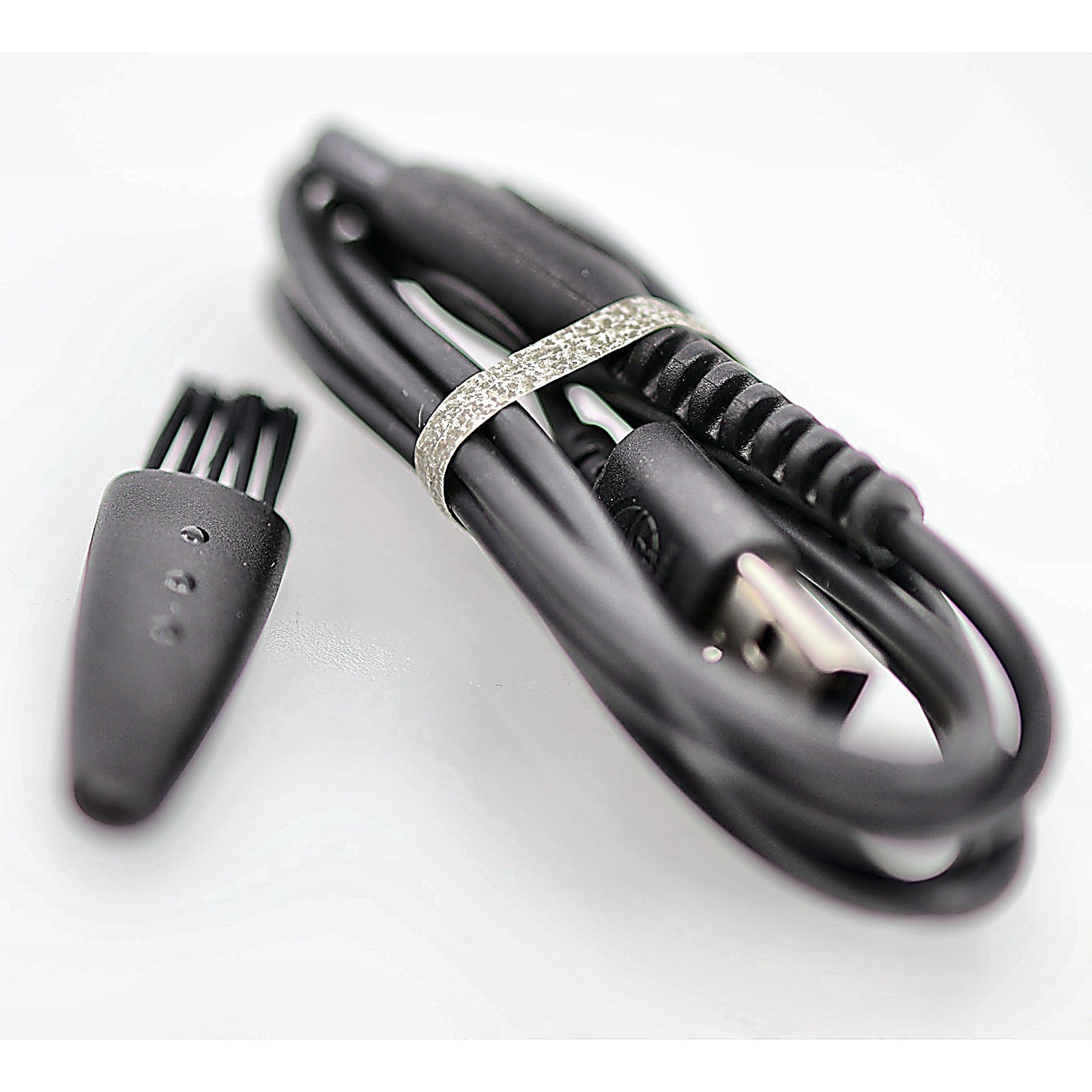 Philips Norelco i9000 Prestige Ultra full accessories layout