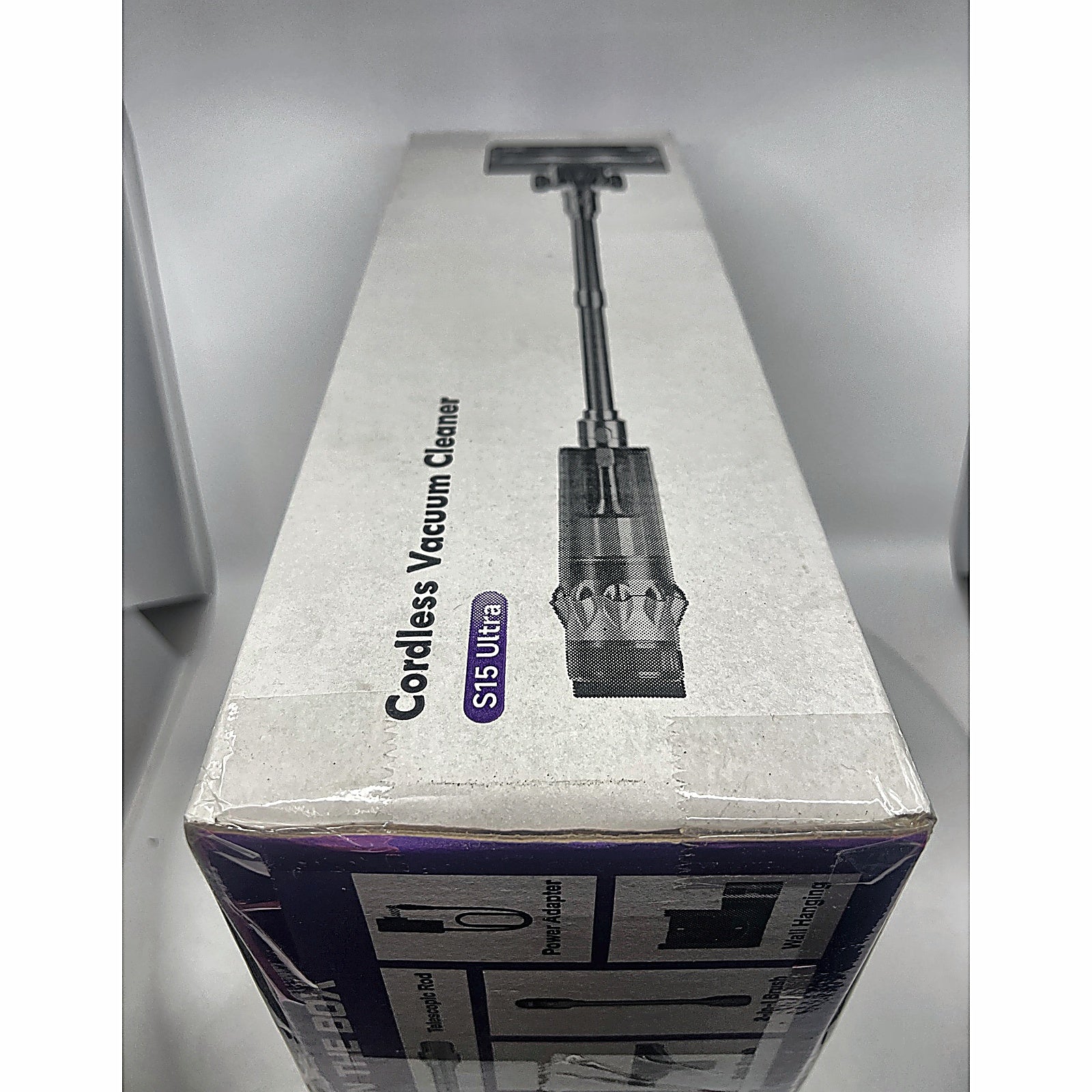 RENDOW S15 Ultra Cordless Vacuum sealed box angled view