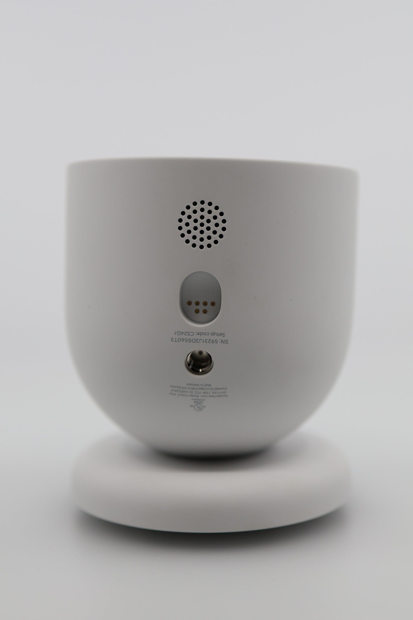 Google Nest Cam Battery 2-Pack rear port and serial number