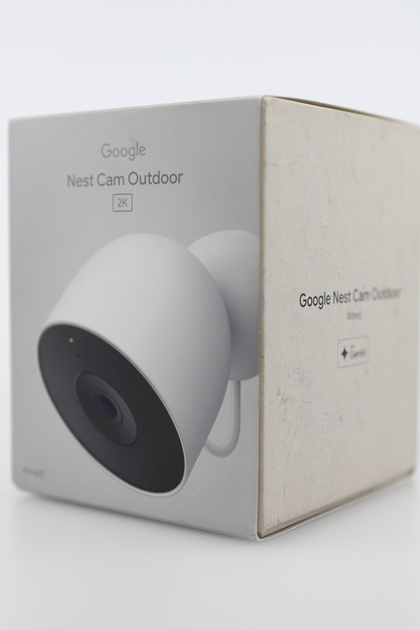 Google Nest Cam Outdoor Wired 2K box angle