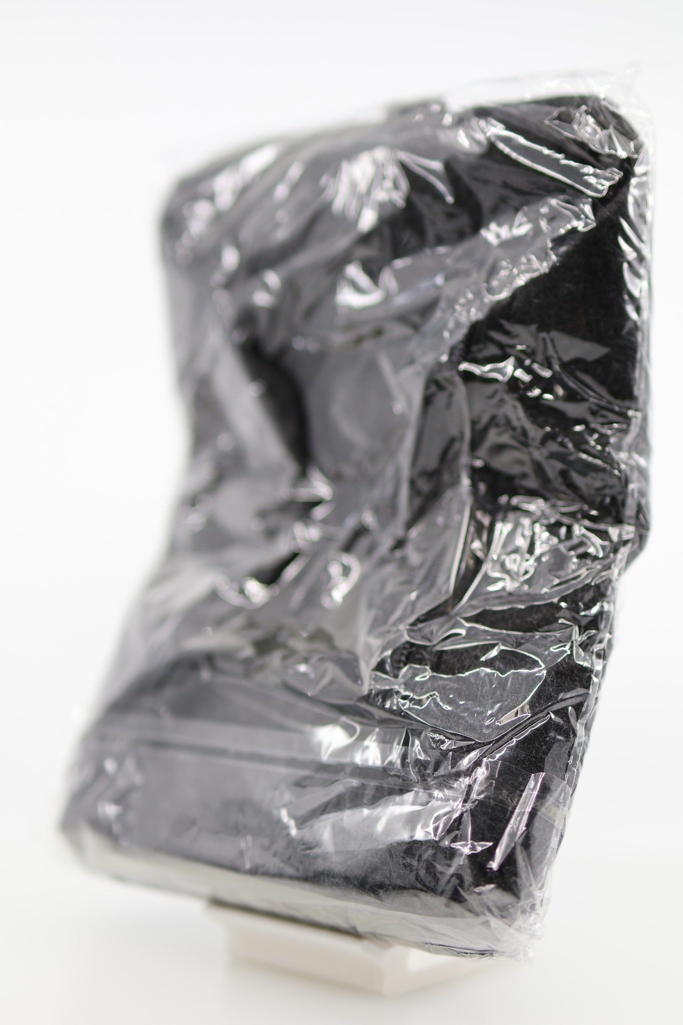 MESHEEN CFJ-06 hair dryer travel bag in plastic wrap
