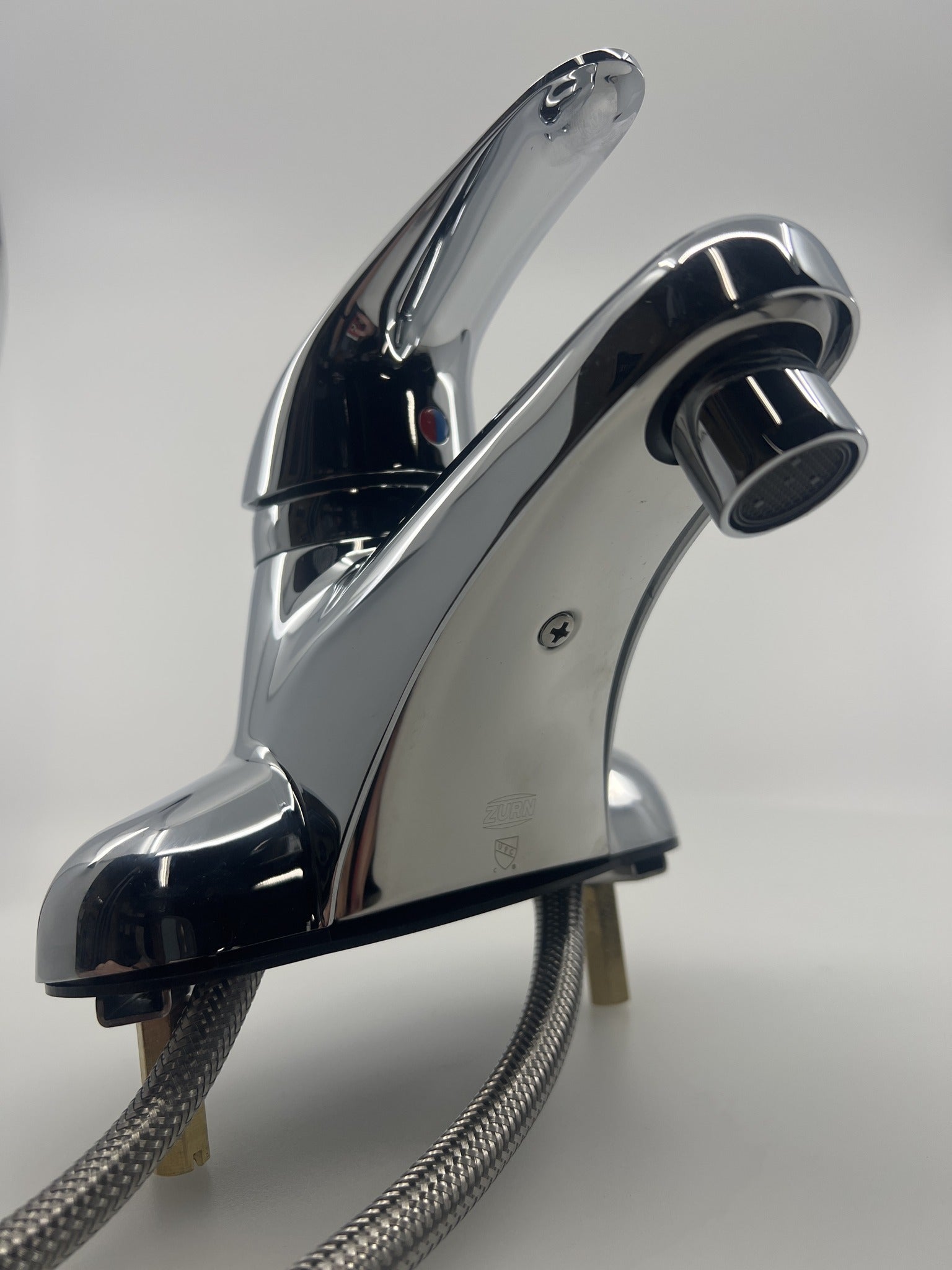 Zurn Z7440-XL single-control faucet with lever handle front view