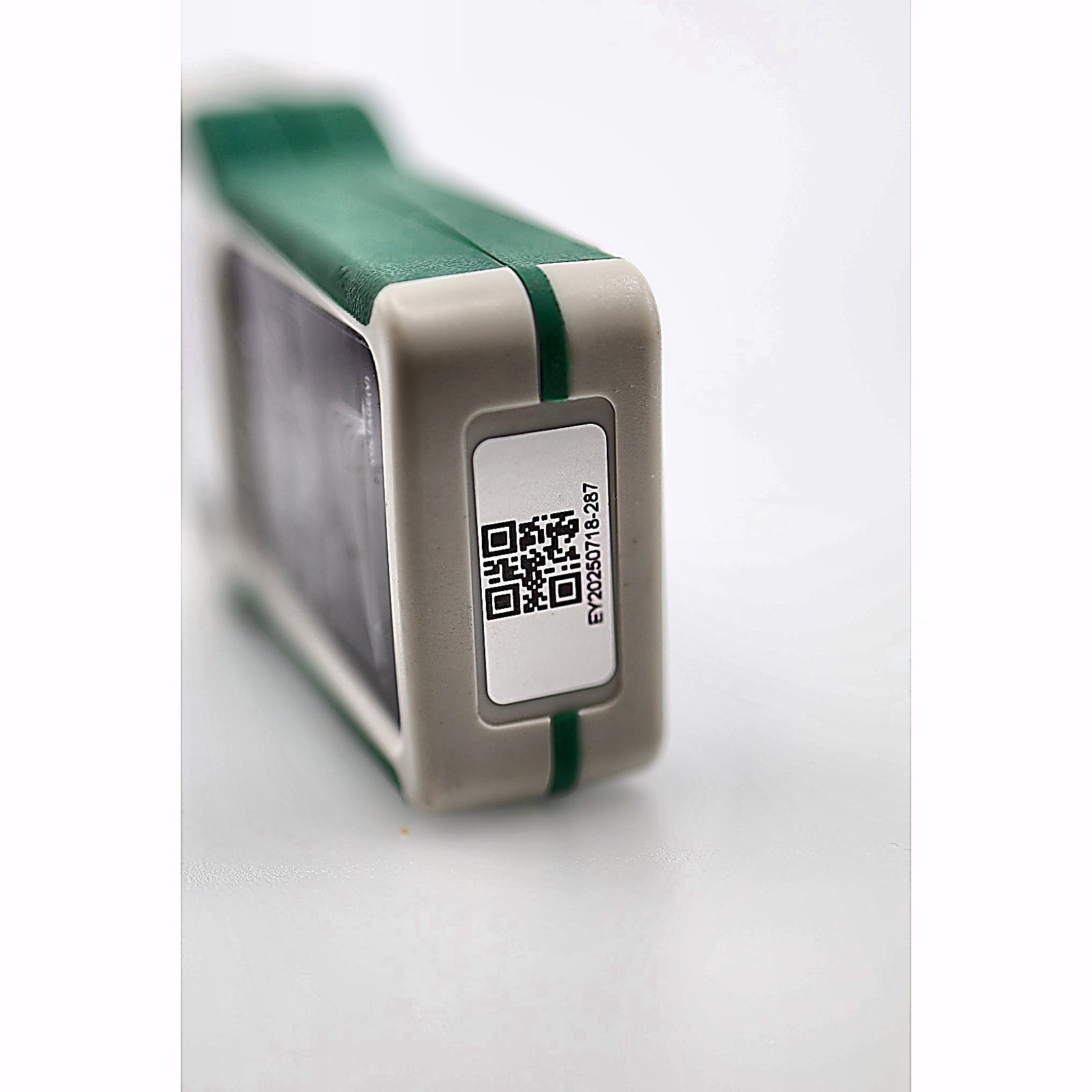 Elejoy EY1800W solar tester serial number QR code label