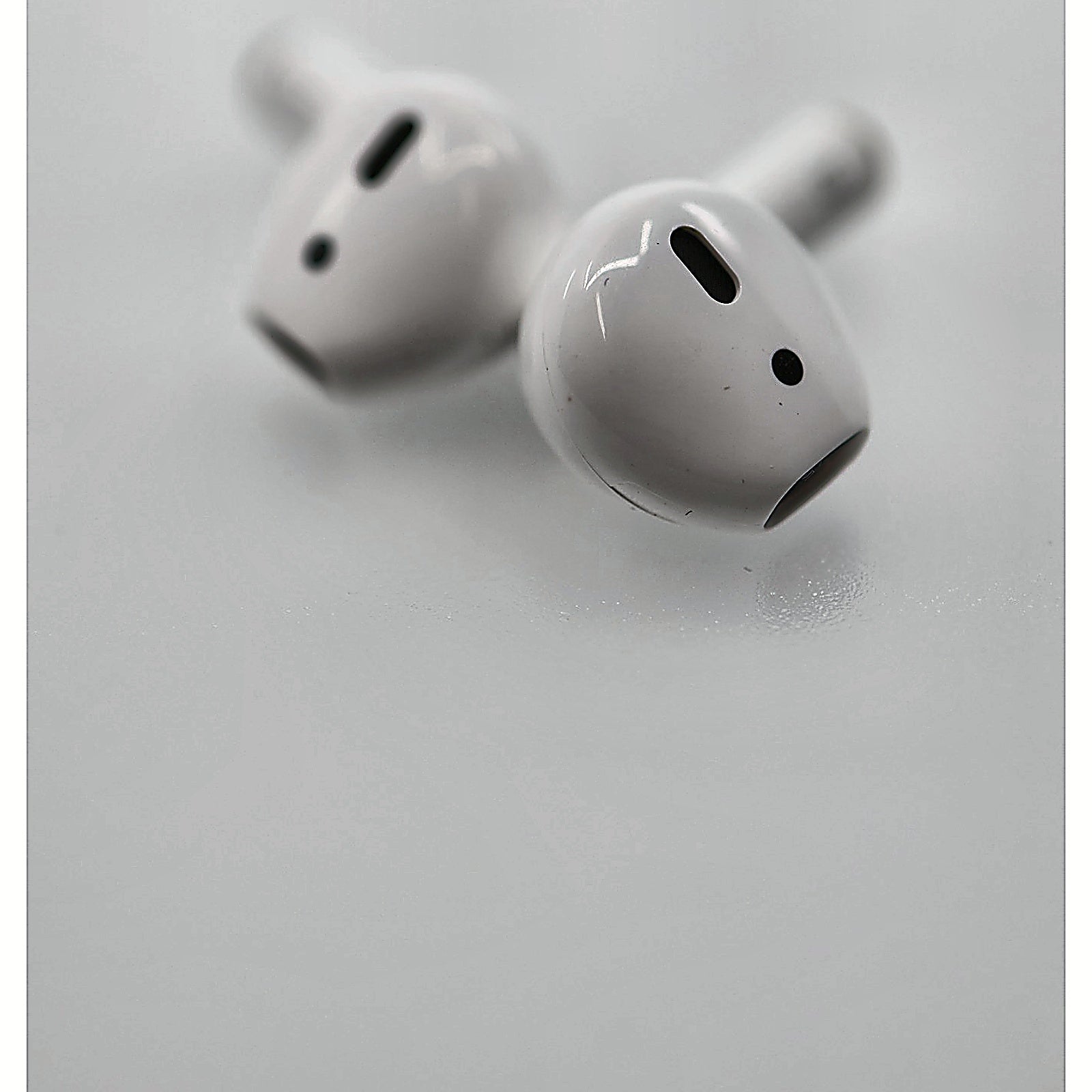 YouthWhisper charging cables and sponge earplugs accessories