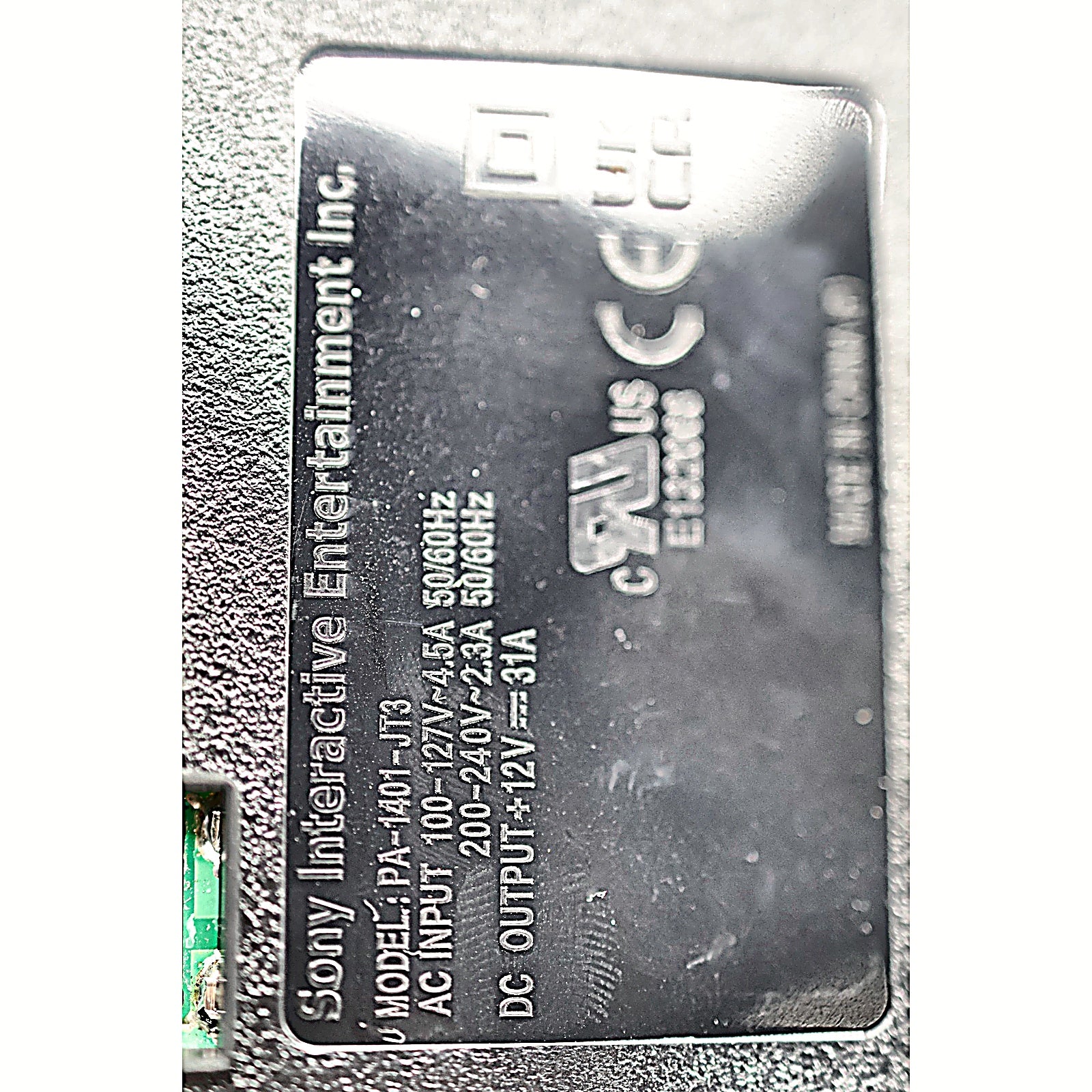 PS5 PA-1401-JT3 rating label close-up