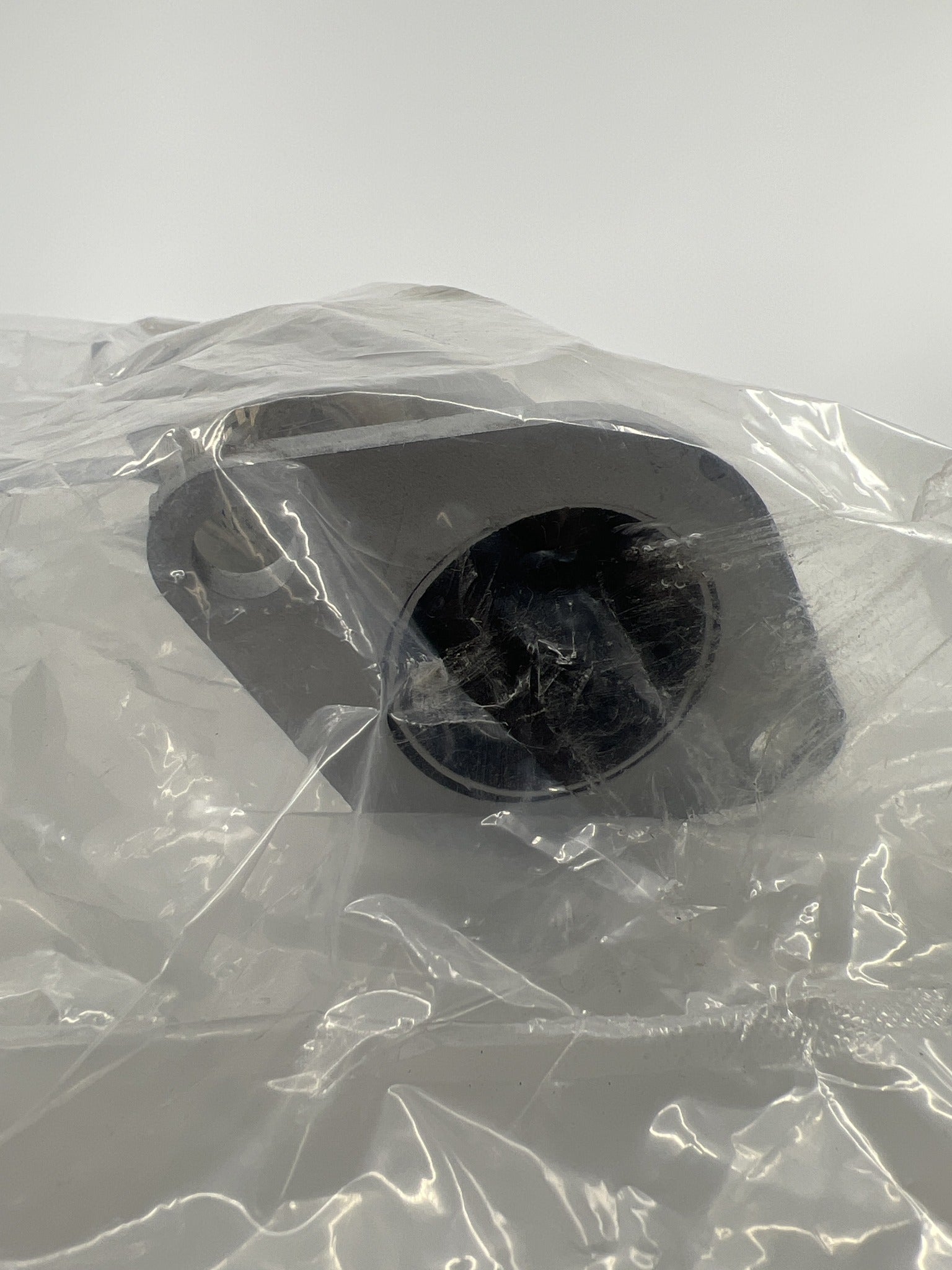 VIMLUK exhaust flex pipe outlet flange close-up
