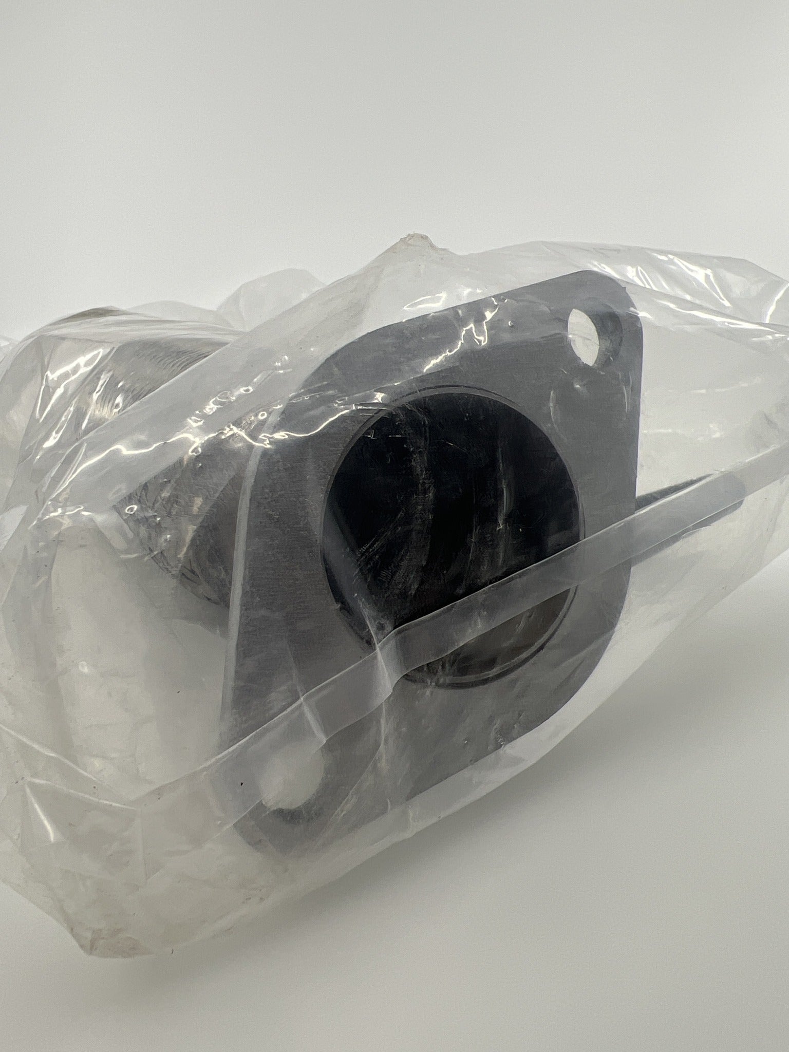 VIMLUK exhaust flex pipe flange and gasket close-up